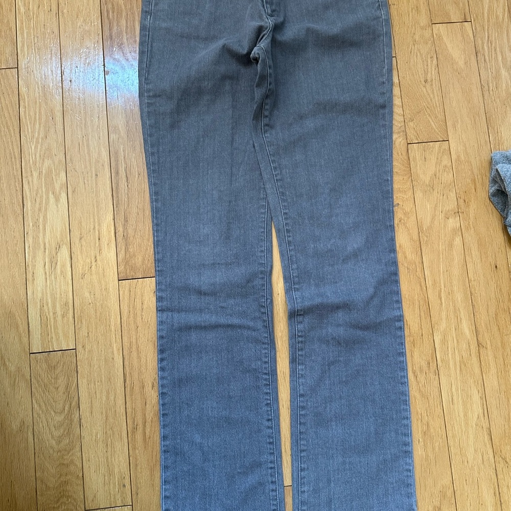 Tahari Women's Straight Leg Gray Jeans